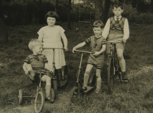 1951 - enfants Falisse.jpg